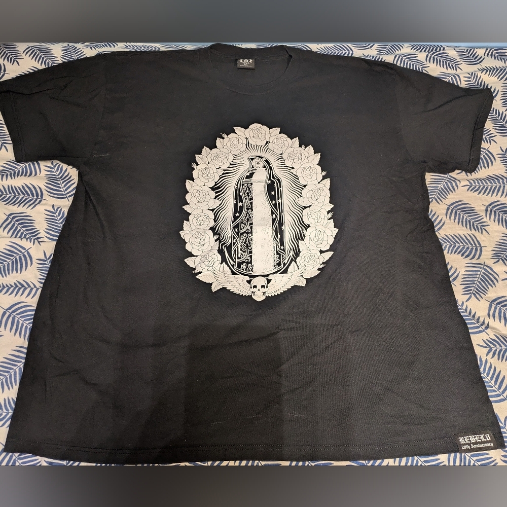 Rebel8 Men's Black Graphic Tee with Intricate Design - Picture 2 of 6